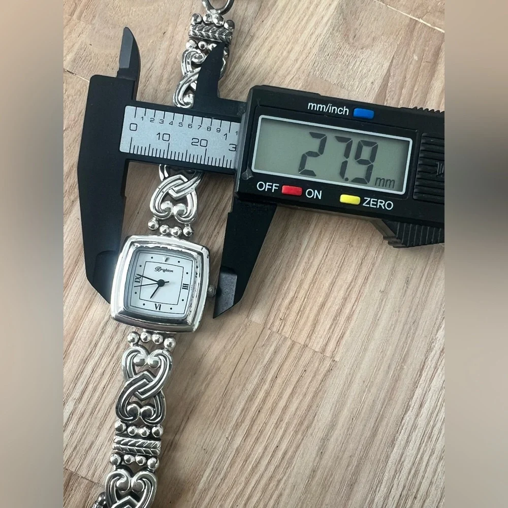 Brighton ladies Santa Rosa silver tone watch bracelet NEW BATTERY